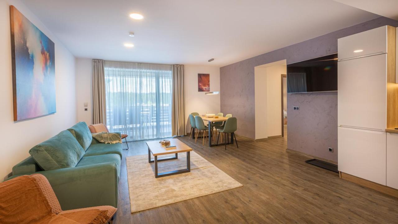 Charming Family Condo In Silver Mountain Poiana Brasov Luaran gambar
